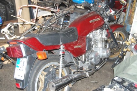 HONDABD500F.jpg (53013 bytes)