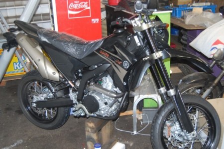 YAMAHAWRX.jpg (50242 bytes)